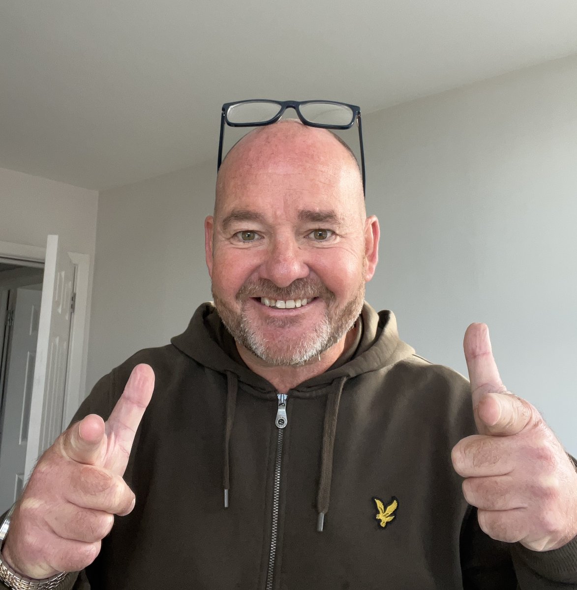 Gethin Jones tweet media