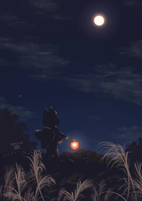 本日は十三夜 晩秋の夜空に浮かぶお月さまを見上げてみて下さいな