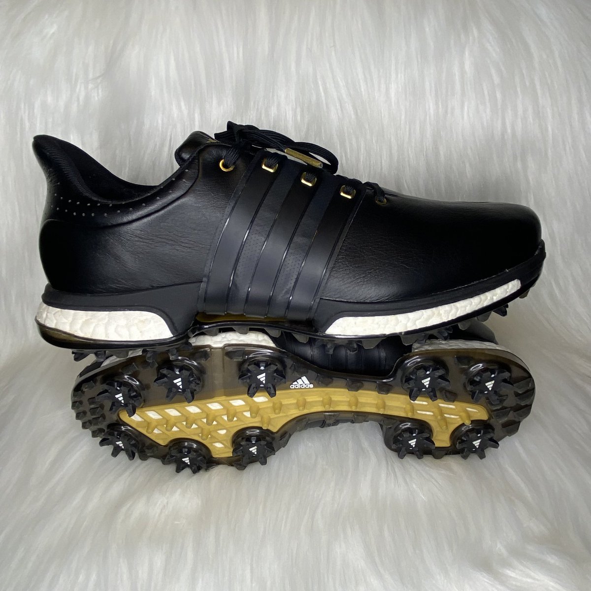 HappyDeals3001's tweet photo. #HappyDeals has just listed more #shoes ! #Sale going on now ! #AirJordan and more !

https://t.co/ddGRe3Wcyc

—————

#Puma #shoes #golf #nike #brooks #asics #walking #ebay #adidas #alta #reebok #ebayseller #footwear #crocs #VANS #newbalance #merrell #boost #saucony #airmax https://t.co/19g4r4TCkT