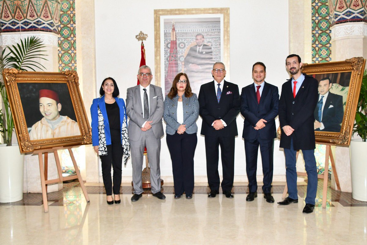Madame le maire de #Rabat, #Asmaa_Rhlalou a reçu jeudi 26 Octobre  2023, à l’hôtel de ville, S.E l’ambassadeur de la république du #Guatemala, au #Maroc, M. Erick Estuardo Escobedo Ayala, dans le cadre d’une visite de courtoisie