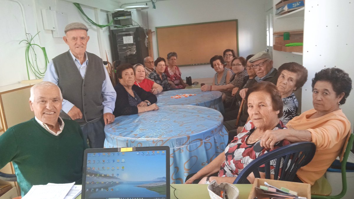SolidaridadIn's tweet image. 📸 ¡Echad un vistazo a estas fotos del inicio del Taller de #EstimulaciónCognitiva en Cañadas de Cañeplas-María, Almería!   
💪🧠La comunidad se está uniendo para fortalecer la mente.#ProgramaCuentaConmigo 

#Cañadas #EstimulaciónCognitiva #Almería