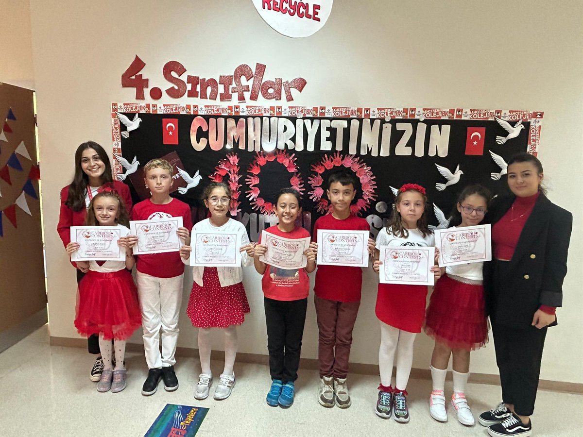 BKBANDIRMA's tweet photo. Uluslararası Caribou Matematik Yarışması'na katılan ilkokul 4.sınıf öğrencilerimiz başarı sertifikalarını aldılar.💙❤️🤍 https://t.co/2YJBV4BBgf