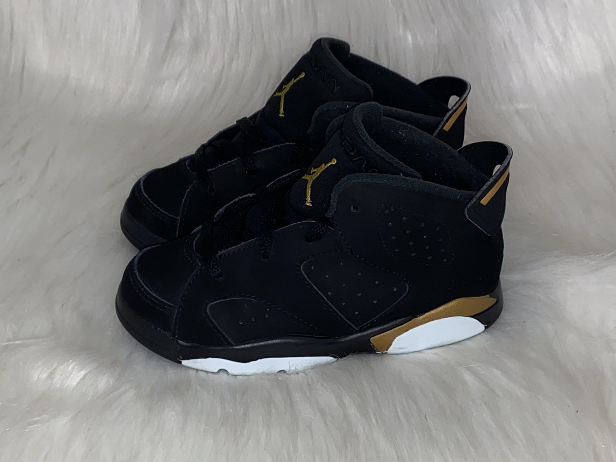 HappyDeals3001's tweet photo. #HappyDeals has just listed more #shoes ! #Sale going on now ! #AirJordan and more !

https://t.co/ddGRe3Wcyc

—————

#Puma #shoes #hokaoneone #nike #brooks #asics #walking #ebay #adidas #alta #reebok #ebayseller #footwear #crocs #VANS #newbalance #merrell #boost #saucony #airmax https://t.co/4Ys0kHsJn5