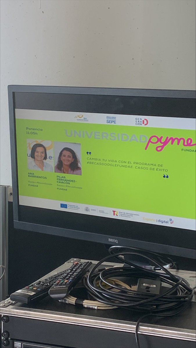 Fundae_es's tweet photo. @Edibon_Intl En el espacio Fundae, exponemos una de los grandes acuerdos de los últimos años para la formación y digitalización ciudadana. Como no, las #BecasGoogleFundae con Ana Barrientos y Pilar Fernández Chacón @Fundae_es @GoogleActivate 

#UniversidadPyme Madrid https://t.co/QH0hzsvo95