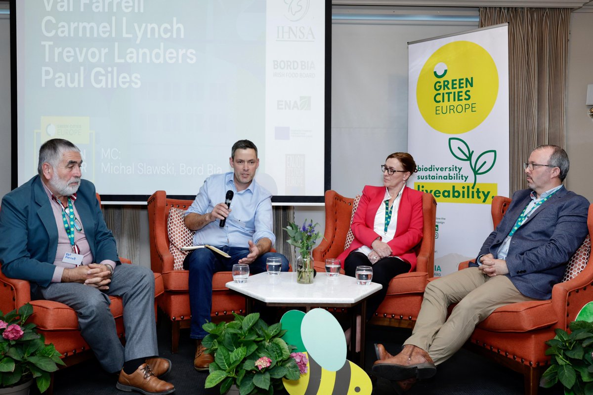 SAP_Landscapes's tweet image. 'Green Cities Europe´ is a platform that encourages the greening of public spaces. SAP Landscapes is energised to be part of this, as Paul Giles, our commercial director, took to the Expertise Experience panel yesterday at the Green Cities Autumn Seminar. 

#betterspaces