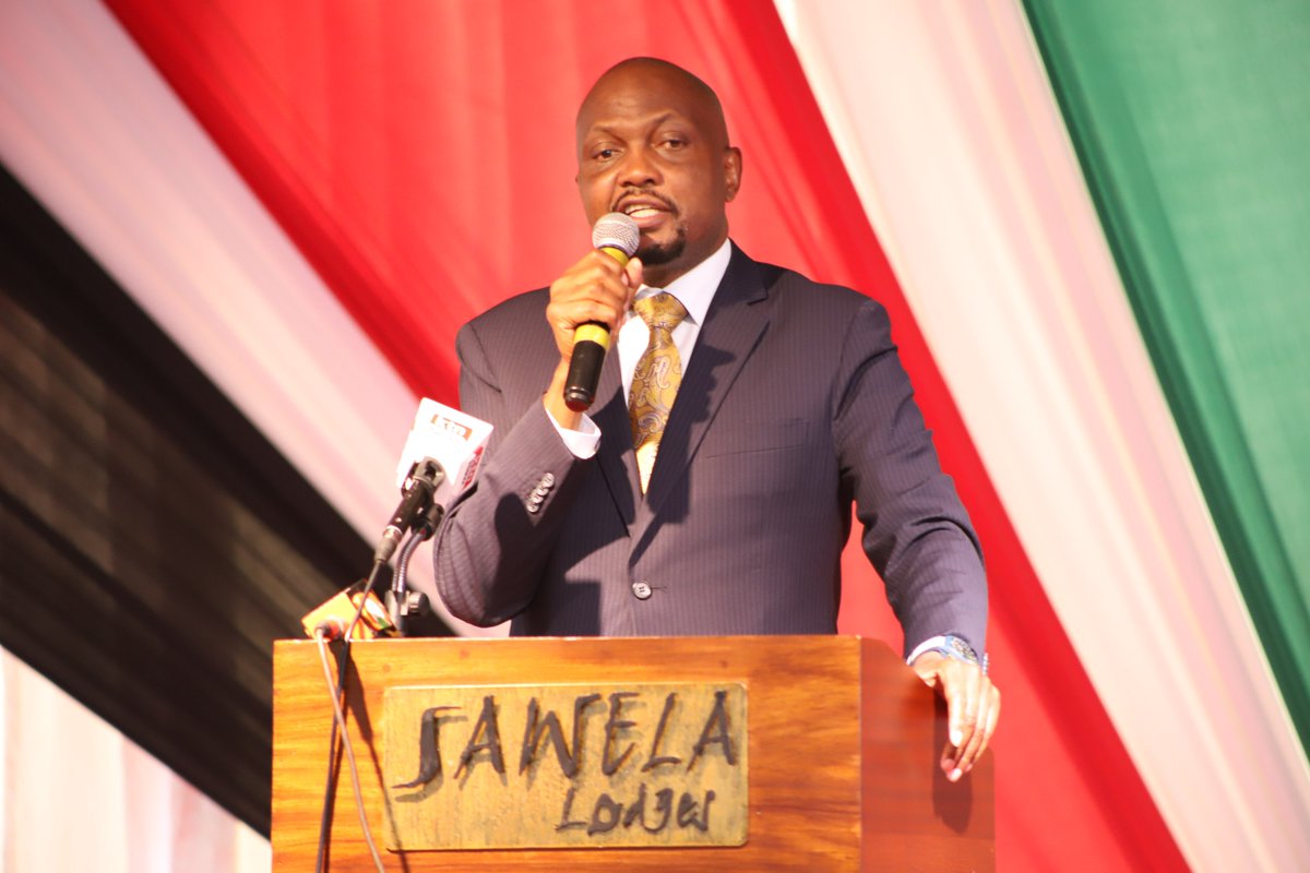 Ihrm_Kenya's tweet photo. Chief Guest: Cabinet Secretary (CS) Ministry of Public Service, Performance and Delivery Management – Hon. Moses Kuria making his closing remarksduring the 27th Annual National HRM Conference at Sawela Lodges Naivasha! #HRMConference https://t.co/jvsqkThTuM