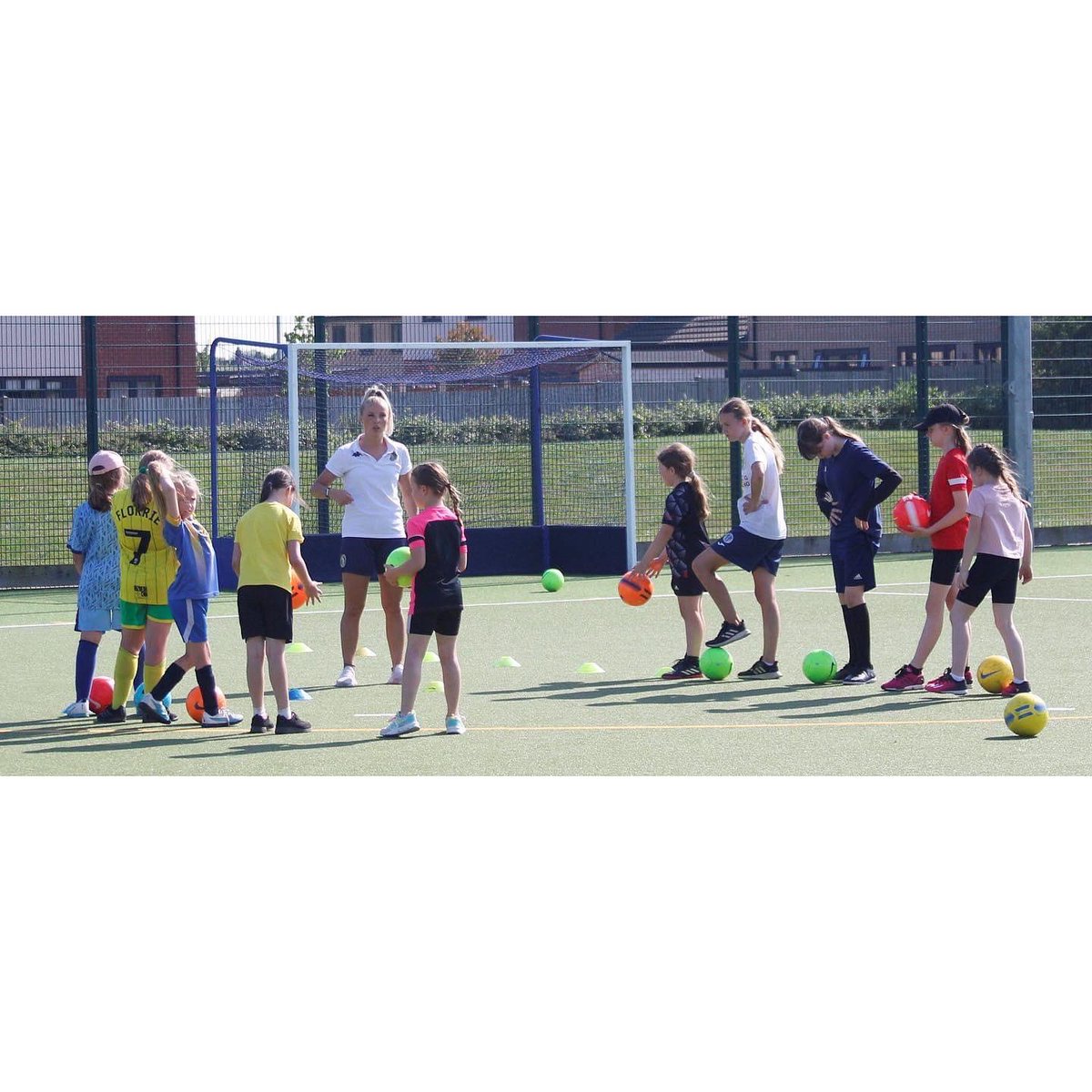 LinnetsintheCom's tweet photo. Get your first 2️⃣ weeks free‼️

Every Tuesday 
Lynnsport MUGA 
4:30pm-5:30pm 
Bring Astro/trainers &amp; a drink

To register interest please fill in the form below!

https://t.co/ndvMOxR9MZ

#wearelynnn #communityclub #nextgeneration #femalefootballers #wildcats #squad https://t.co/bpNpYxkeKL