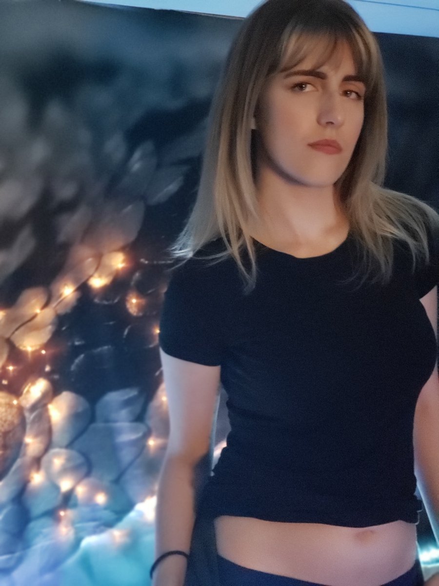 HOABlackMamba's tweet photo. 🐍❤️🔥The most Beautiful Findom Assassin
Goddess Black Mamba, dont ask me questions without Tribute first.

#GoddessLife #Cutebutdeadly #GoddessoftheWind
#Yourmommydommy #walletcontroller

$MommyMomba https://t.co/EoOzhkH5D8