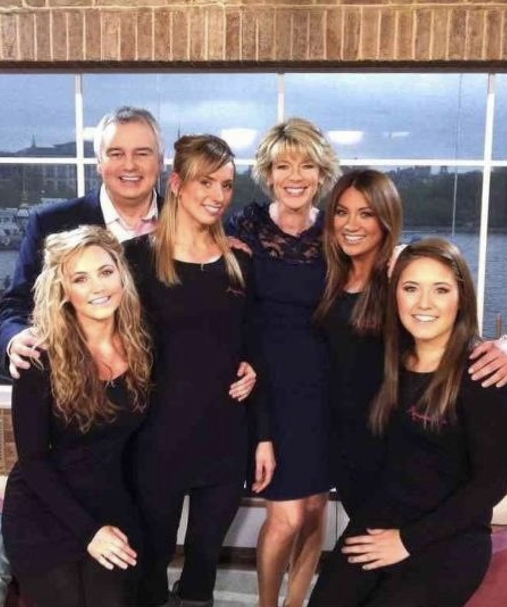 Lovely to meet <a href="/Aquabatix1/">Aquabatix</a> favourite presenter <a href="/EamonnHolmes/">Eamonn Holmes OBE</a> this morning. Yes we are still mermaiding 🧜‍♀️😊