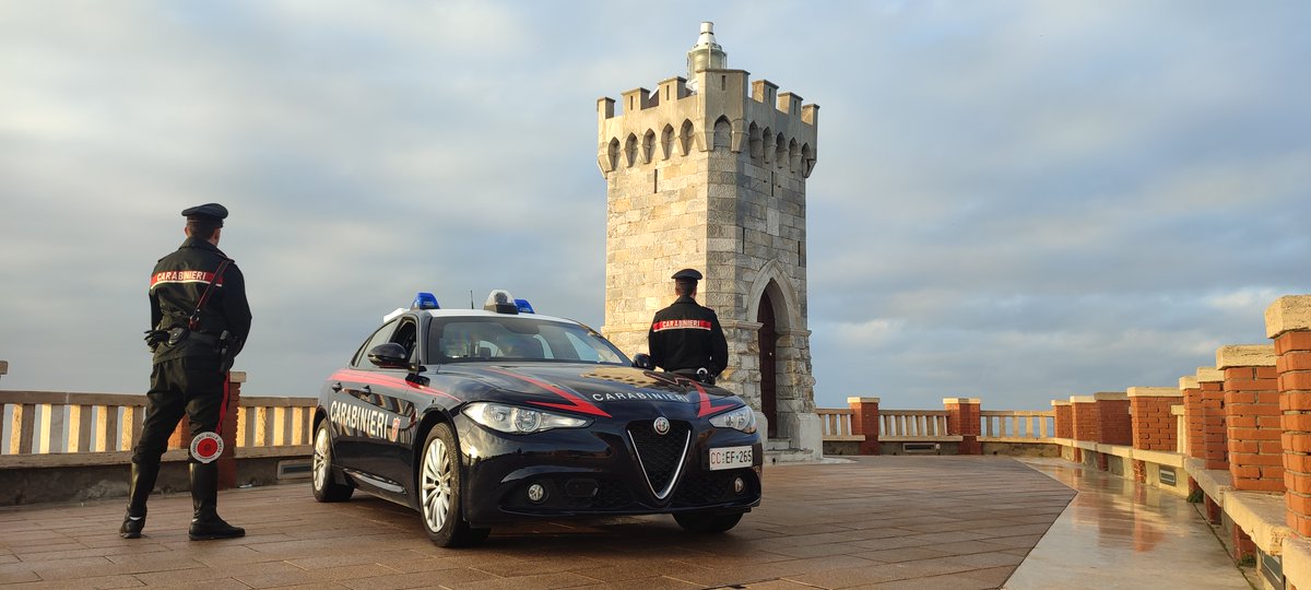 Buongiorno da Piombino (LI)
#PossiamoAiutarvi #Carabinieri #Difesa #ForzeArmate #12novembre