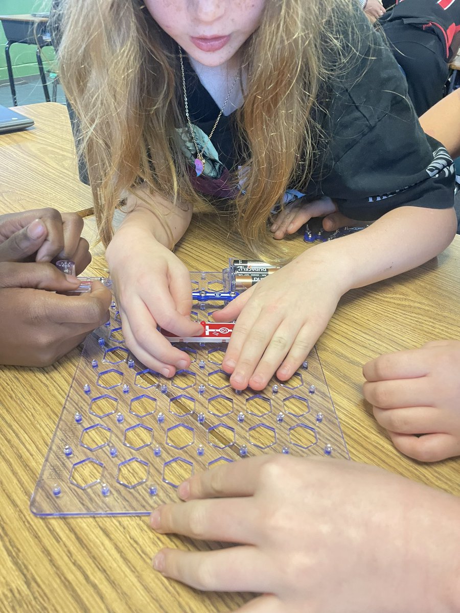 Savannah Richards (@techsavrichards) on Twitter photo Oh “snap”! Today Mrs. Liberatos & Mr. Heller’s 4th grade class learned about “Snap Circuits”, creating their very own lightbulb 💡This was the perfect way to wrap up their science unit on energy of motion🪫⚡️🔋#STEM <a href="/YESjrjags/">YoungsvilleElem</a> Oh “snap”! Today Mrs. Liberatos & Mr. Heller’s 4th grade class learned about “Snap Circuits”, creating their very own lightbulb 💡This was the perfect way to wrap up their science unit on energy of motion🪫⚡️🔋#STEM <a href="/YESjrjags/">YoungsvilleElem</a>