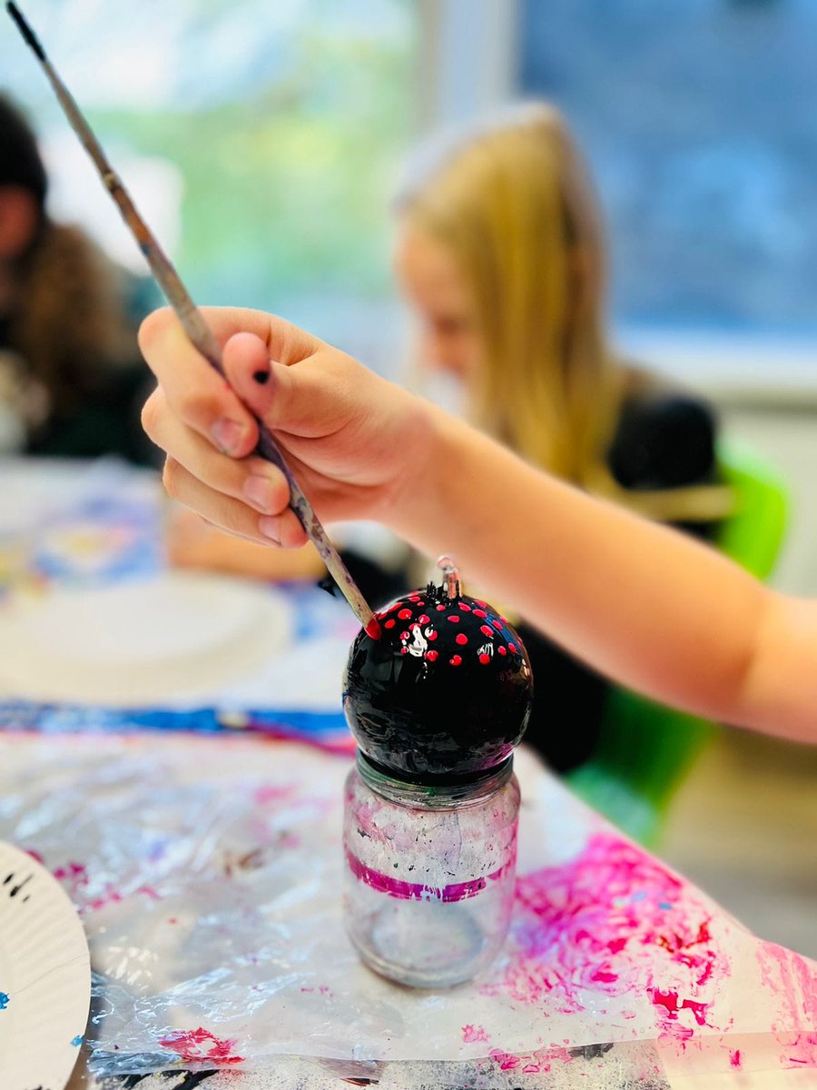 IBatHPC's tweet image. November has started and this means that #Christmas is coming soon. Our #Arts club has started to prepare decorations for our school&apos;s Christmas market.

#IBatHPC #BelongEngageGrow #Heidelberg #IB #CAS #internationalschool