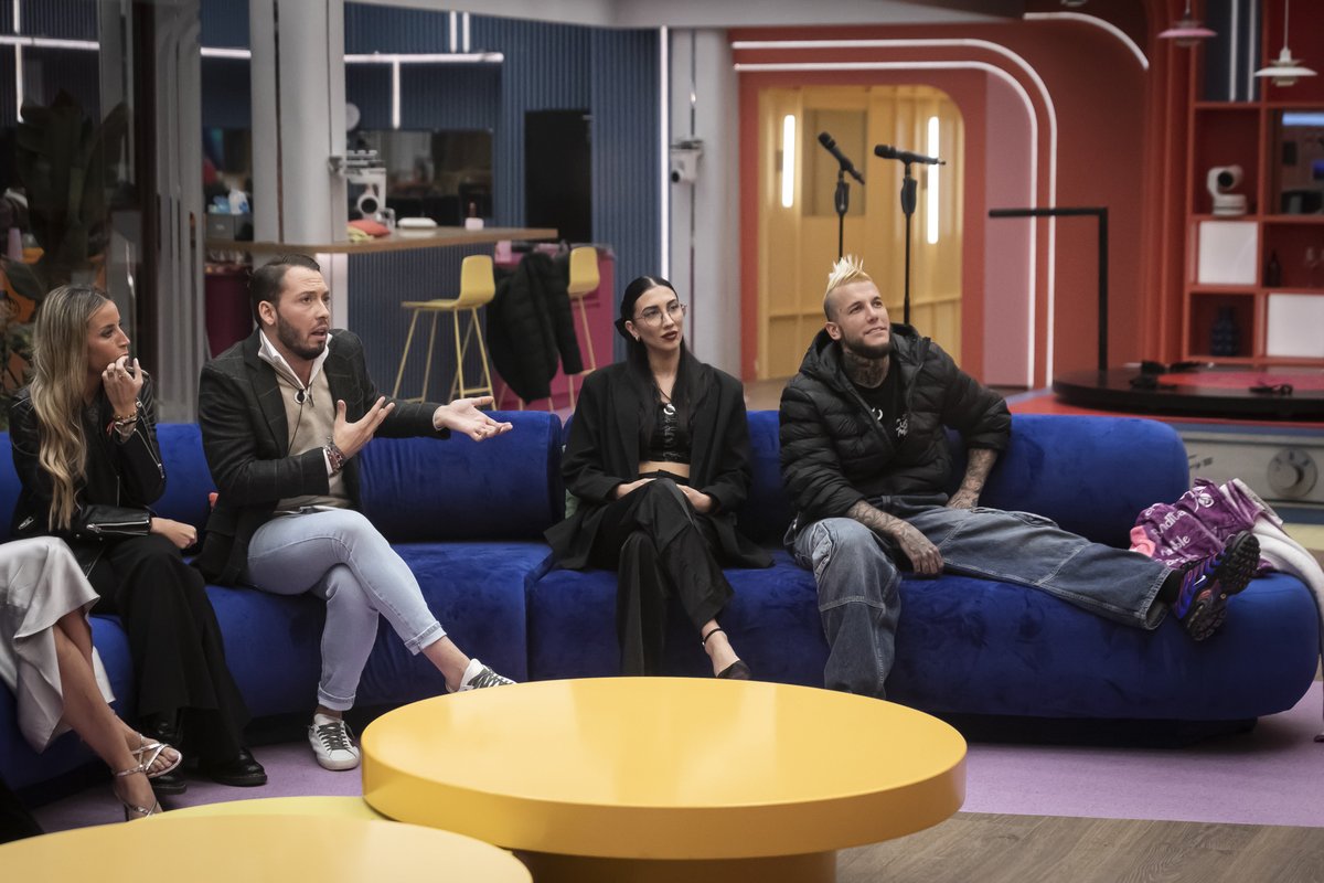 ZeppelinTV's tweet image. La séptima gala de anoche de GHVIP #GHVIP26O nos dejó anoche estás maravillosas imágenes 🤩

#GHVIP27O