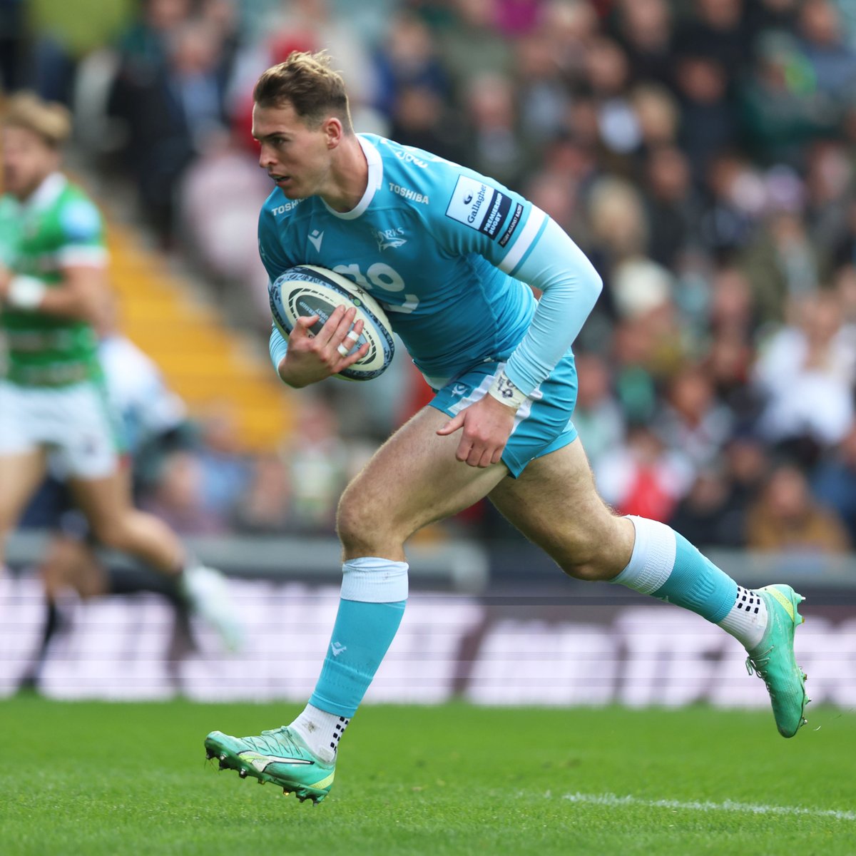 The RPA (@therpa) on Twitter photo Our third male #15Under23 #MVP of the Month nominee is <a href="/TomRoebuck2/">Tom Roebuck</a> of <a href="/SaleSharksRugby/">Sale Sharks 🦈</a>
The winger has started in blistering form, scoring two tries & making over 70m for the Sharks
Vote 👉therpa.co.uk/15-under-23/ Our third male #15Under23 #MVP of the Month nominee is <a href="/TomRoebuck2/">Tom Roebuck</a> of <a href="/SaleSharksRugby/">Sale Sharks 🦈</a>
The winger has started in blistering form, scoring two tries & making over 70m for the Sharks
Vote 👉therpa.co.uk/15-under-23/