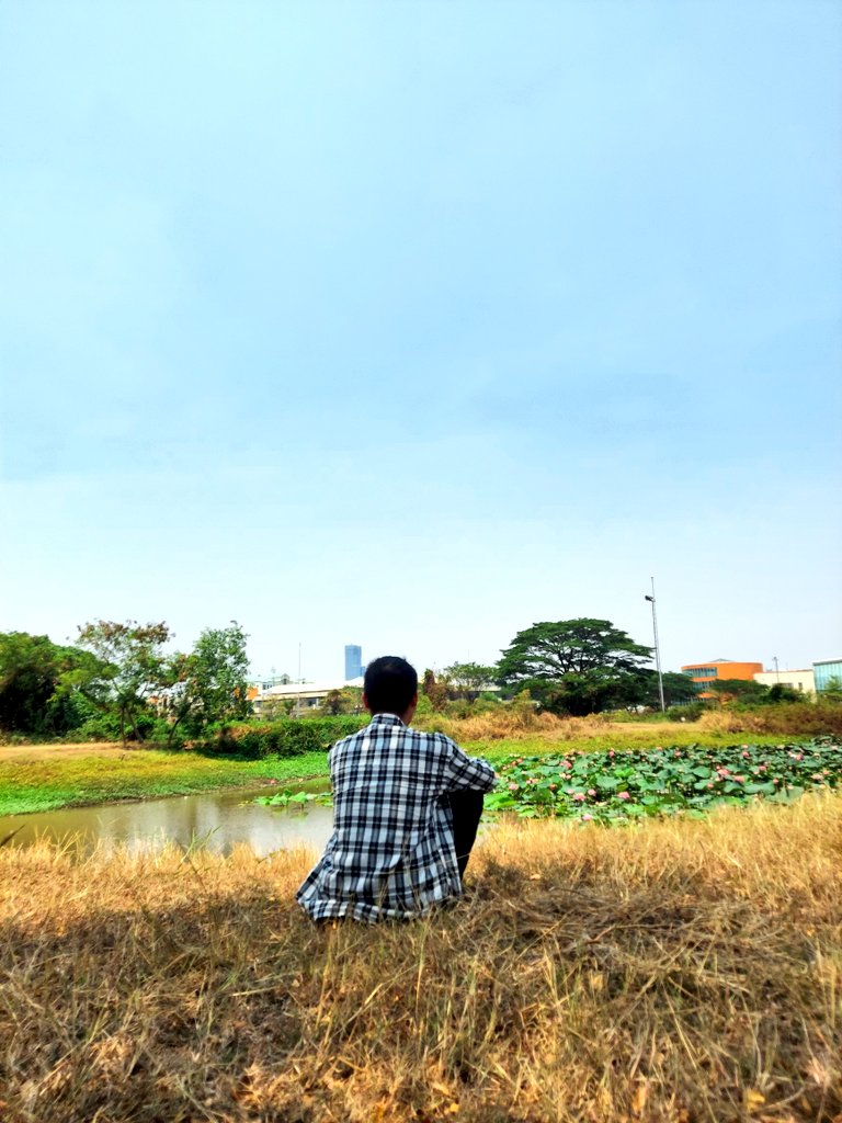 bowosusilo94's tweet photo. Menjaga bumi agar tetap lestari tentu menjadi tanggung jawab semua pihak, mulai dari pemerintah, swasta, dan semua orang tanpa terkecuali. Apa yg perlu dilakukan?
_A THREAD_
#BersamaBergerakBerdaya #TeamUpForImpact #UntukmuBumiku #MudaMudiBumi #Eathink #Skelas @TrendAsia_Org https://t.co/RA2ZtctJpB