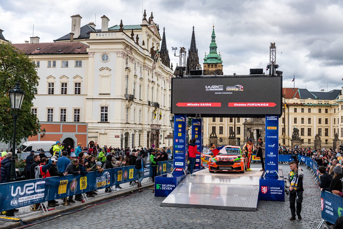 SSSを終え、これから本格的に セントラルヨーロピアンラリー🇩🇪🇨🇿🇦🇹 始まります！ 大粒の雨が降ってますが この難局を乗り切りポディウムを目指します‼️ #プラハ城 #セントラルヨーロピアンラリー #ラリードライバーオサムちゃん #スリーファイブモータースポーツ