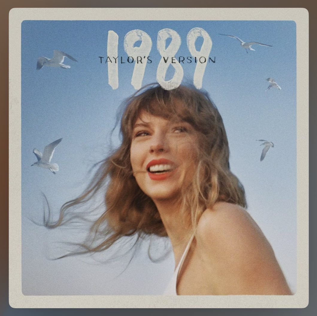 Justaredswiftie's tweet image. The wait is over ! #1989TaylorsVersion