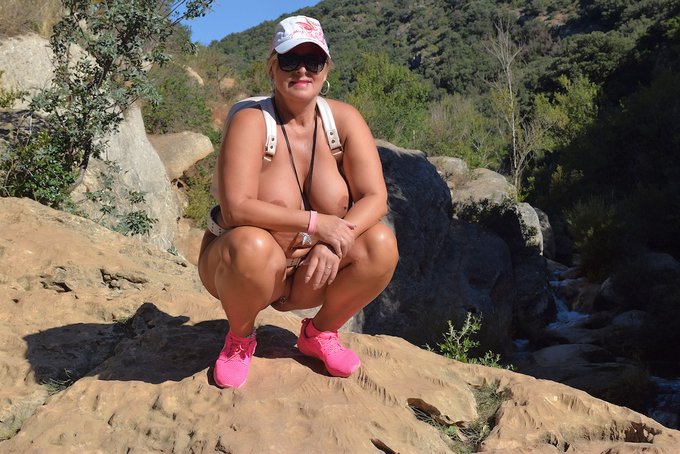 Happy Day ! If You want to become my special fan, visit my BestFans-site https://t.co/R7Fdq2kfug updates<a href="/tag/nudistholidays"class="tags"><span>#nudistholidays</span></a>