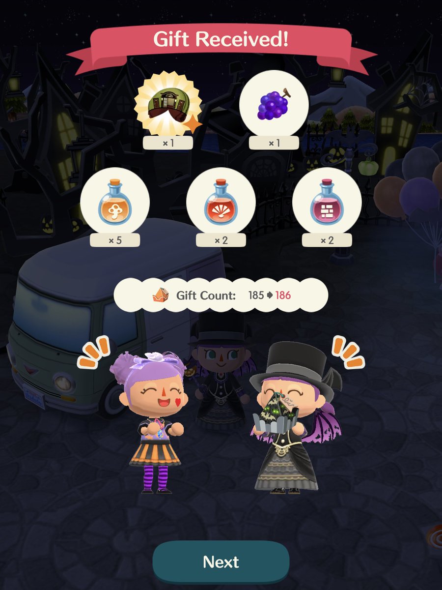 dawnlynx's tweet photo. Thanks @ktcub for the gift😁 Good for the spooky vibes👍🏻 #ACPC #AnimalCrossing https://t.co/U47cOh363N