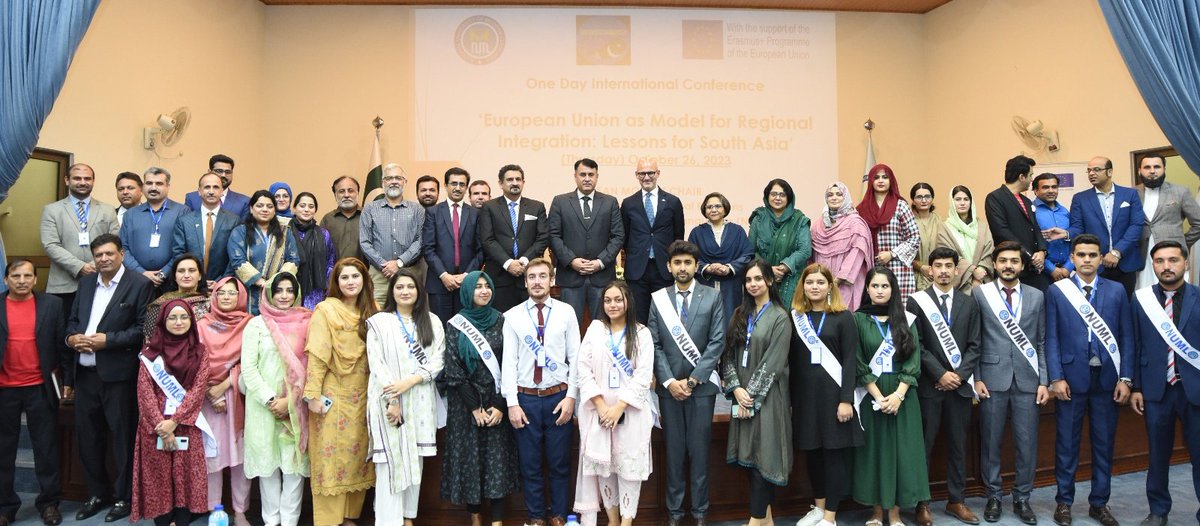 EUPakistan's tweet image. Delighted to be part of the International conference on the EU as a model for regional integration, hosted by esteemed Jean Monnet Chair at @numl_official!

Our 🇪🇺 Deputy Head Philipp Gross @phogross spoke to the brilliant students, researchers, and academia in attendance.
🧵