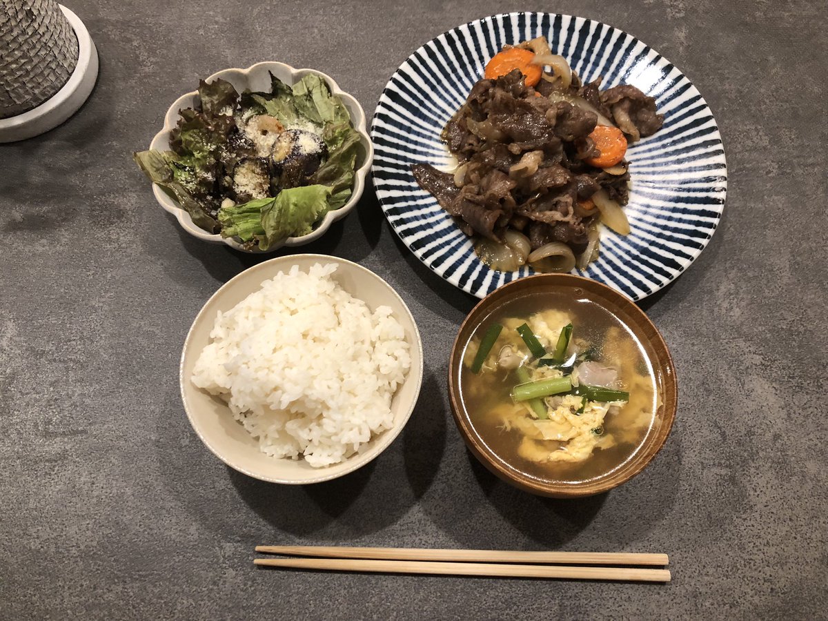 aNaM_thug's tweet photo. もうすぐ育休から5ヶ月が経とうとしている。まだ半分。
何もない日常。育児と家事だけ。
人生が止まっている。 https://t.co/hg8NicP1so