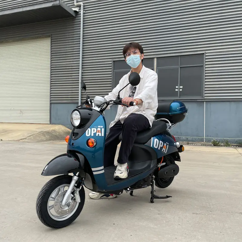 AndesChina's tweet photo. "(EEC) GW-02 1600W 60V/72V 20A 43KM/H Electric Motorcycle"
Sharp and streamlined body, interpreting new urban aesthetics, flying-wing V-shaped headlights, and automotive-grade light-sensing technology for safety and energy saving

🏖Web: https://t.co/d0GD9pMD78

#Cyclemix https://t.co/OSbvAn1wUA
