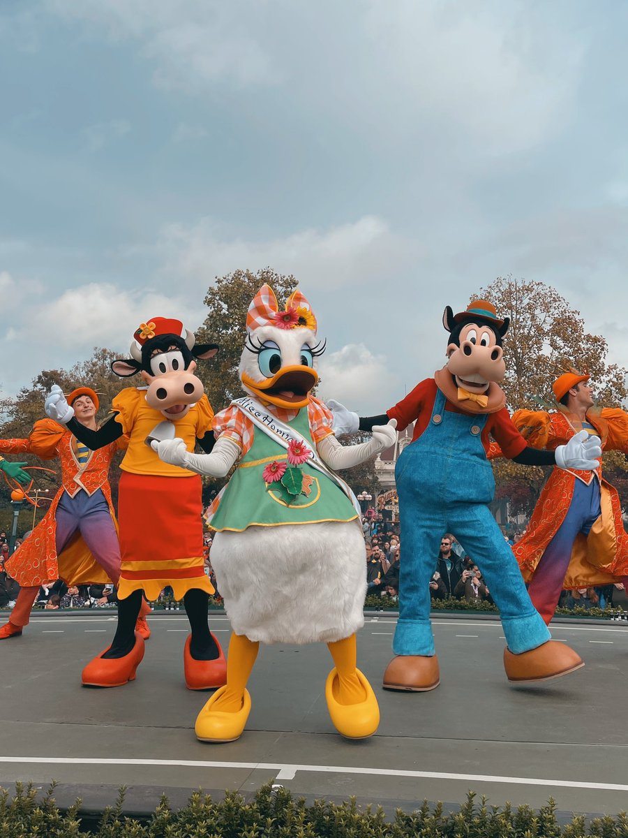 Halloween 🎃 Celebrations in <a href="/DisneylandParis/">Disneyland Paris</a> ✨