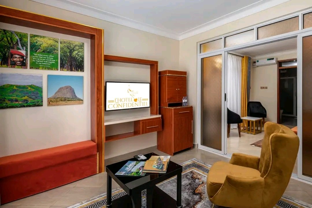 LeConfidentiel_'s tweet photo. Embark on your dream getaway at HOTEL LE CONFIDENTIEL , a sparkling jewel located in the outskirts of Arua.
Book your stay now to enjoy:
#Boutique
#Healthclub
#Conference
#Accomondation
Call:
0761688181
0770435165
0777770979
reception@hotelleconfidentiel.com / https://t.co/fyy8aAZu8b