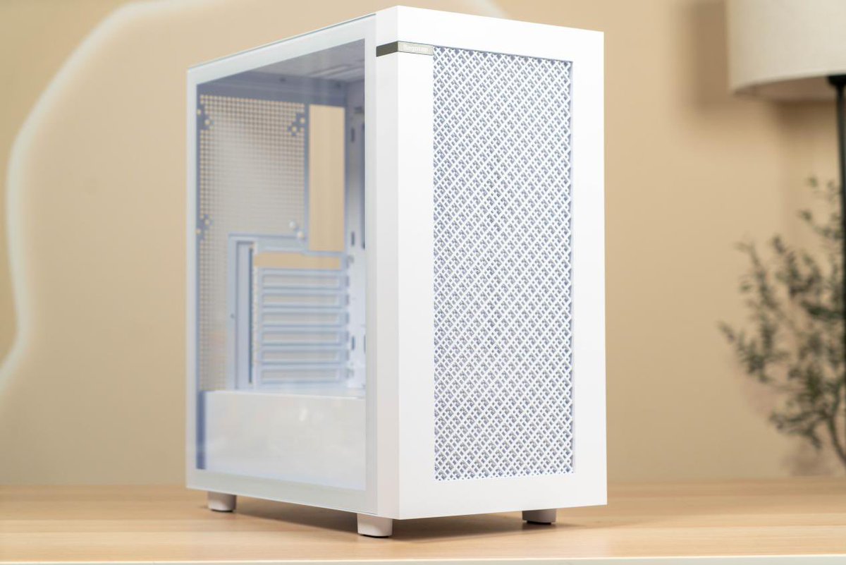 SegotepTech's tweet photo. To sum up the features for Endura 1 pc case: Wide, White, Wondrous
#widePCcase #widebodiedCase #pcBuild #PCsetup #gamingCase #gamerSetup #midTowerCase #pcSetup #Colorful https://t.co/lbVZibIc3F
