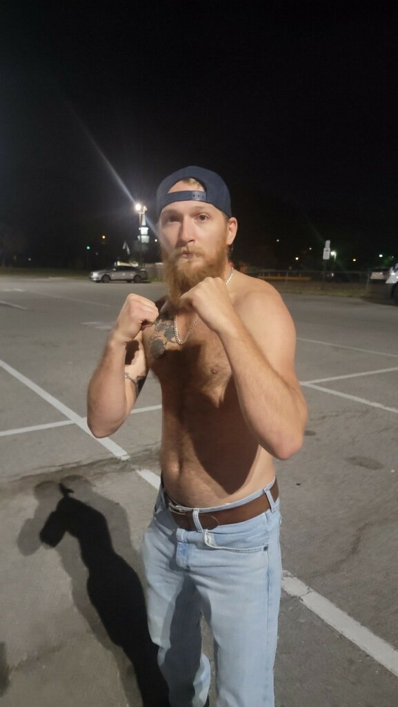 King_Shizzat's tweet photo. 300-0 in the streets
@redneckbrawl parkin lot promo comin soon
#fortheppl #tennessee #freeshizz #thefaceofRedneckBrawl
#December9th #RomeGeorgia https://t.co/sSJ2riwJ1I