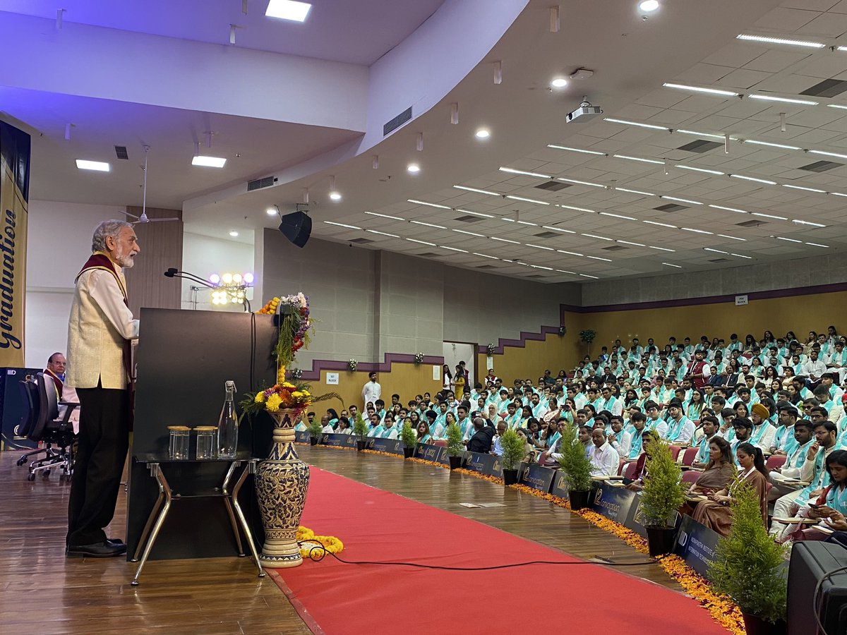 IIITDelhi's tweet photo. Shri Kiran Karnik (Chair, Board of Governors, IIIT-Delhi) addressing #IIITDClassof2023 on the joyous occasion of 12th Convocation of the institute.
#IIITD #12thConvocation #IIITDConvocation #15yearsofiiitd https://t.co/0AgRjAnMv3
