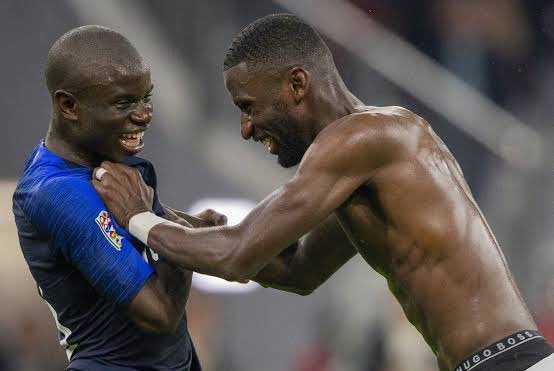 CFC_OBED's tweet image. Scoring goals 
Making us win slips 
Coming to x to entertain us 
Borniface deserves a statue