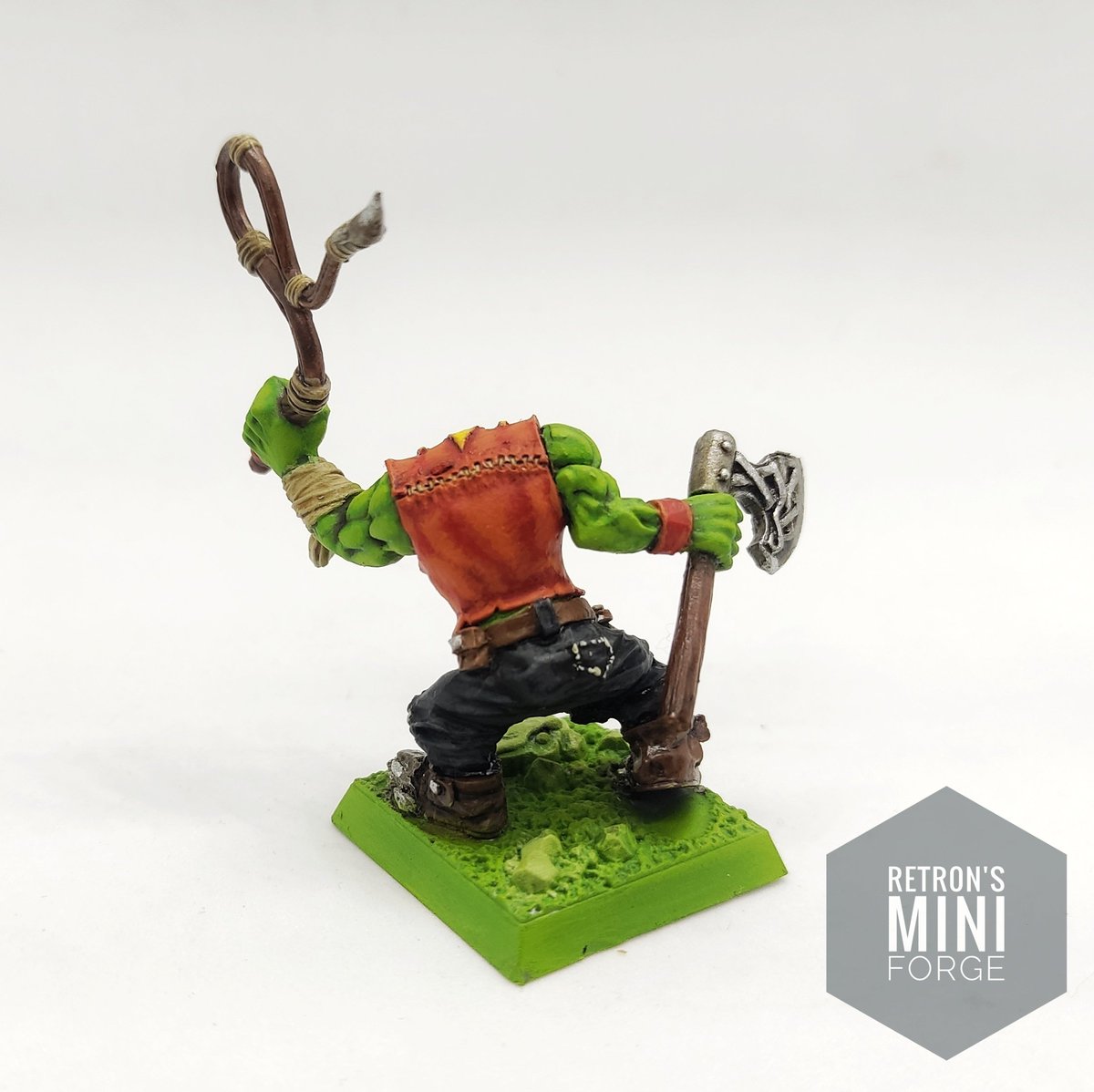Retr0nMiniForge's tweet image. Bright green ork painted for #sporktober23
#paintingwarhammer #malowaniefigurek