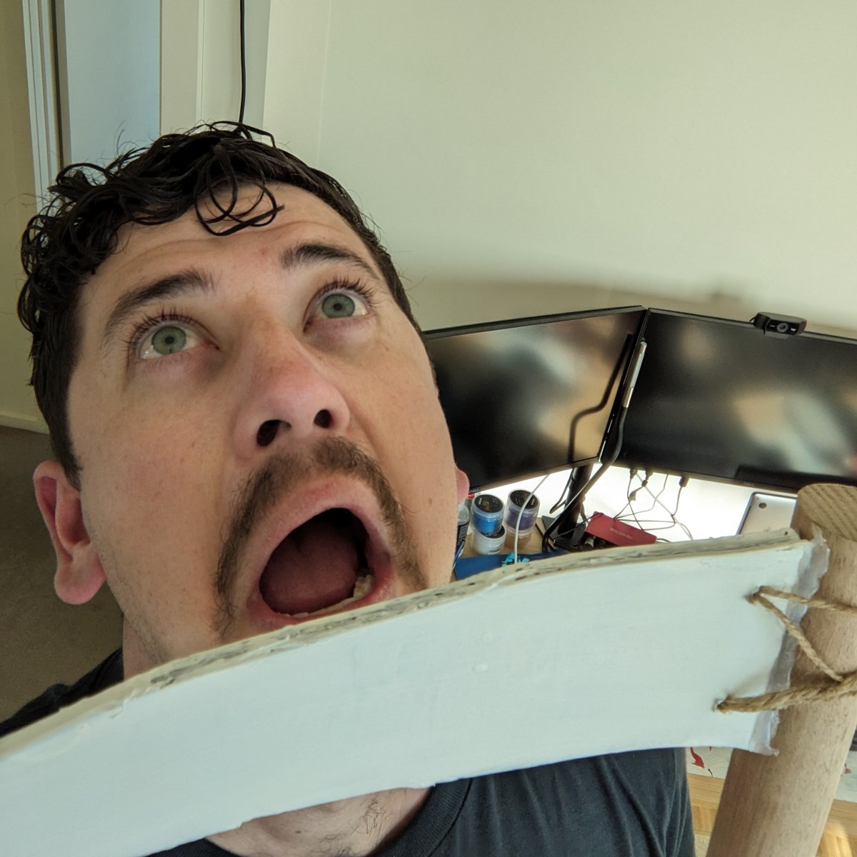 LucaGoldwolf's tweet photo. sPoOkY wEeK (day 7 of halloween takeover - come say hi) https://t.co/Mj7qNBSv5l https://t.co/UseIM39rty