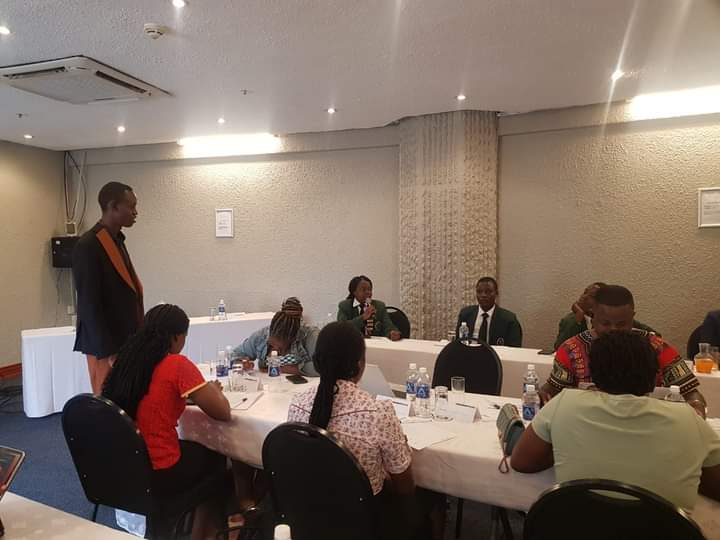 I had the great pleasure of facilitating the Plenary Discussion and Compilation of Priority Issues for the 2024 National Budget during the Youth Sector Pre-Budget Dialogue hosted by @SAPST and @NAYOZimbabwe. Young people in Zimbabwe are facing many challenges and are among the…