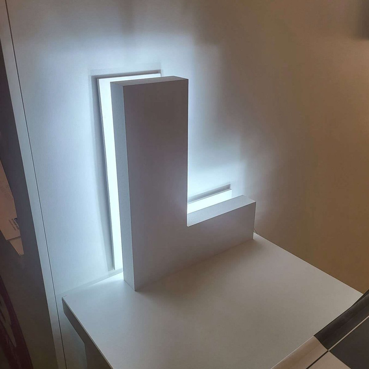 ledpointsrl tweet picture