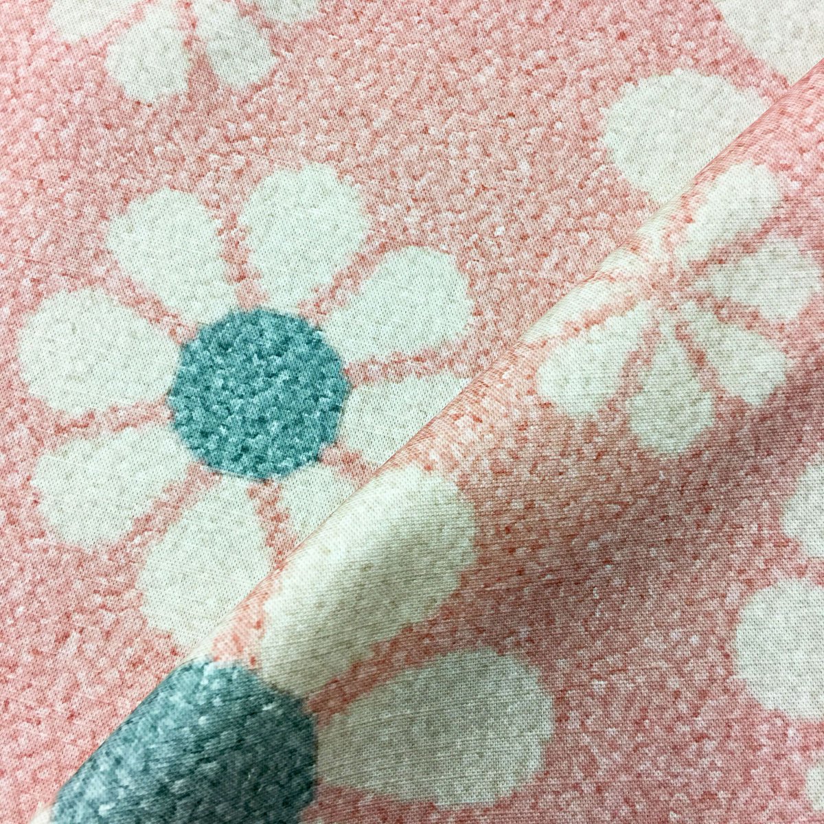 prinfab's tweet image. 🌸 The carpet texture effect of this pastel floral pattern looks wonderful on our Luxury Linen 228gsm. Thank you @AlternativeFlr for letting us share a photo. 🤍 

#textural #fabricdesign #ecofriendly