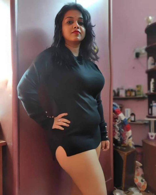 Pinklipservice's tweet photo. जब भी मर्द को कोई भी संस्कारी का चेहरा सामने आता है तो बिलकुल ऐसे दिखता है  जैसे की बहुत कामुक और गरम लेकिन थोड़ी अन्दर से थकी हुई 

https://t.co/Bkl1kr7FuO https://t.co/J9R2BOS94z