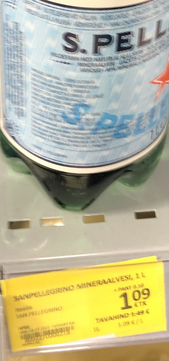 datazookeeper's tweet photo. @TomiAalto3 Arjen luksus on Suomessa kallista, Tallinan keskustan Prisma  1.09eur, paikallinen Prisma 2.99eur https://t.co/du3dg0gqe1