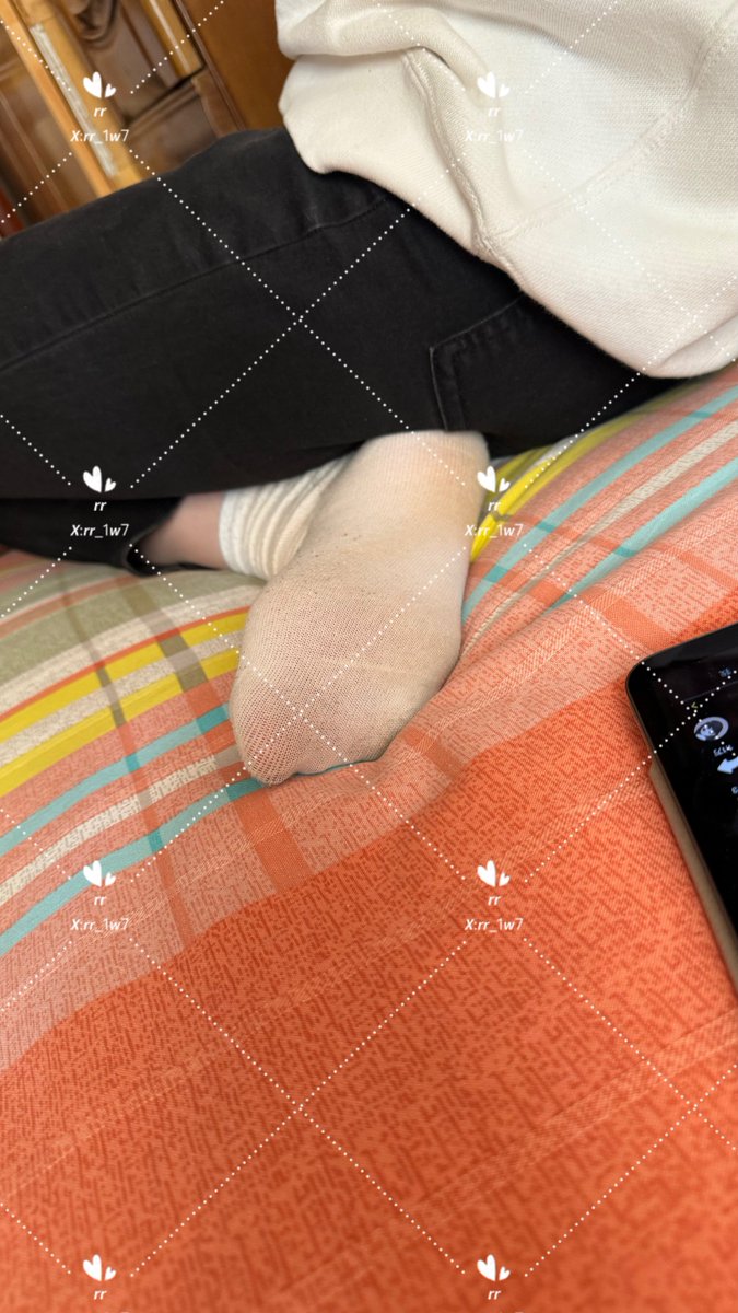𝙧𝙧 tweet media