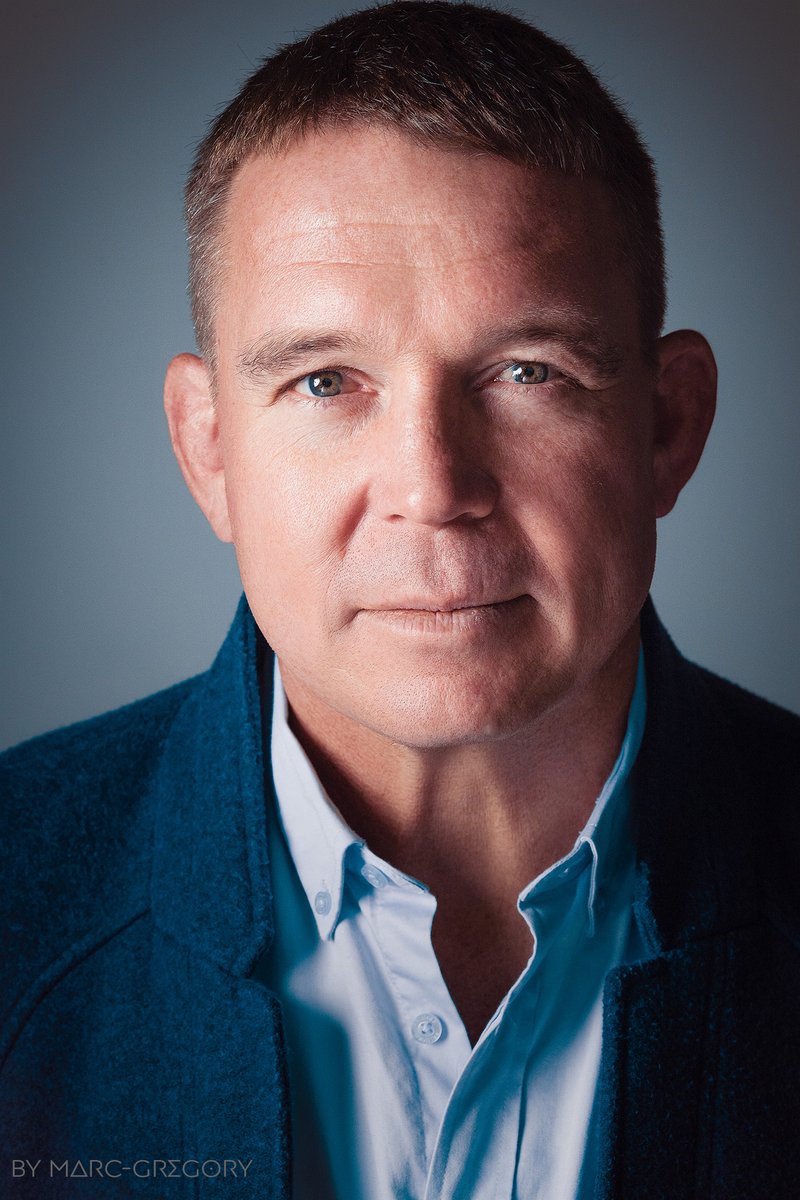 marcgregoryart's tweet photo. SpringBok Rugby fans-See rugby John Smit as you’ve never seen him before - up close and personal before the Rugby World Cup Finals - go Bokke ! 

@JohnSmit123 #RWC2023 #rugbyworldcup2023 #AvanteGuarde @AvanteBrandy https://t.co/RnqaRXixLZ