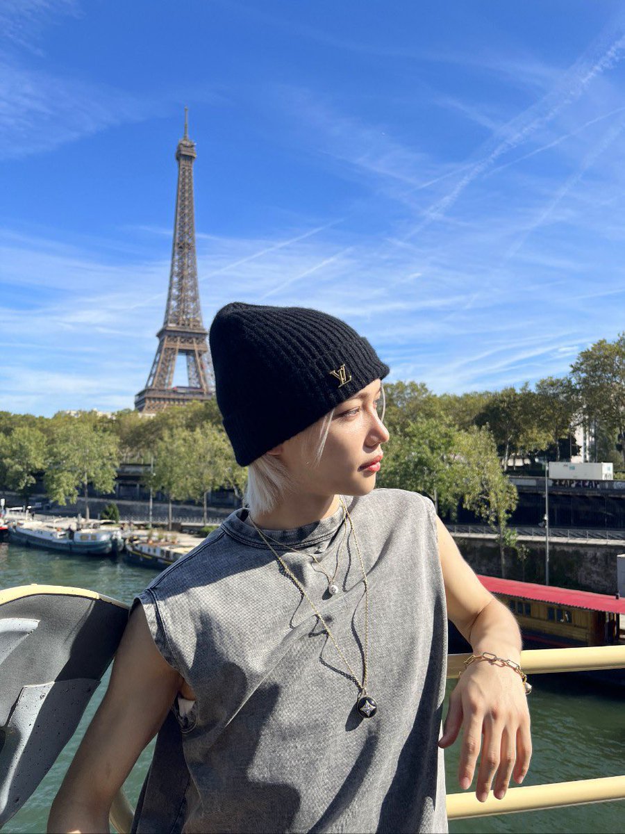 BblSkz's tweet photo. FELIX🐥💭

[Foto x4] https://t.co/5ej1jhyXta