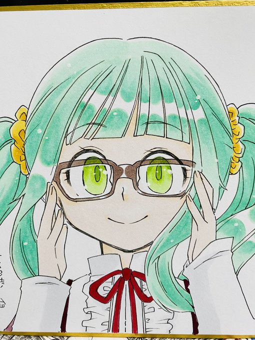 「bespectacled twintails」 illustration images(Latest)