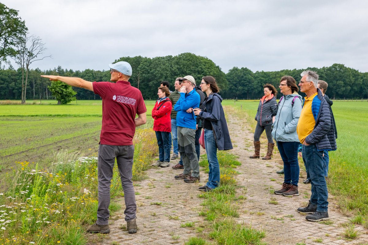 Elke week verse groenten van het seizoen, eitjes en voor wie wil: (h)eerlijk vlees. En dat van je éigen boerderij. Op 4 november leggen we je tijdens deze informatie-ochtend alles uit over Herenboerderij Goedentijd, meer weten? bit.ly/447DwlT  
#hbgoedentijd #herenboeren