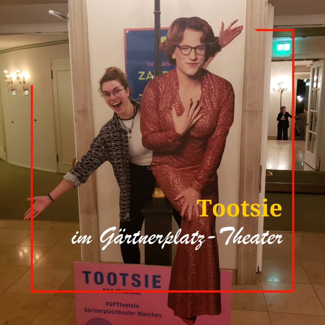Muenchenkolleg's tweet photo. Ein schwungvoller Start in die #Theatersaison 2023/24 mit #Tootsie im #Gärtnerplatztheater ✨ Mit dabei waren Kollegiat*innen des #Münchenkolleg.
#theaterlife #lgbtq #queerculture #Erwachsenenbildung #zweiterBildungsweg #Müko #Musical #Theater #Gärtnerplatz #AbiturNachholen #Müko https://t.co/So8em7Z5Oj