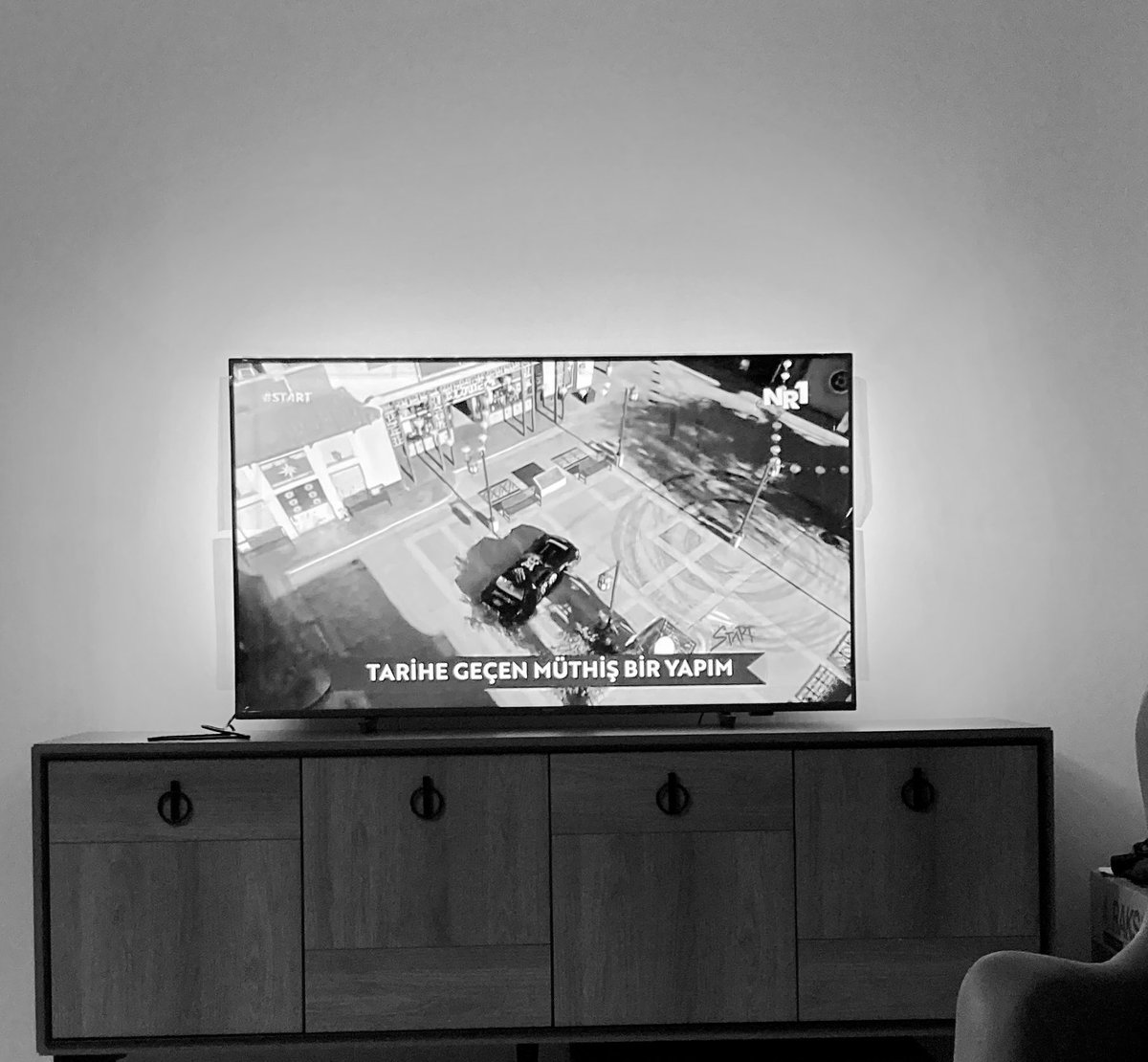 bilalyuri's tweet photo. @PhilipsTurkiye @timruygun Sevgili Philips 27.07.2023 tarihinde gebze servisinize teslim ettiğim televizyonumun Sizdeki 3. Ayı Bu Gün Doldu Ben Sizler Kadar izleyemedim Televizyonumu Servisinizdeki Dosya Numaramı Ezberledim No:3998779 Dönüş Bekliyorum Bizdeki Son Pozu Ektedir https://t.co/792XMMG5zf