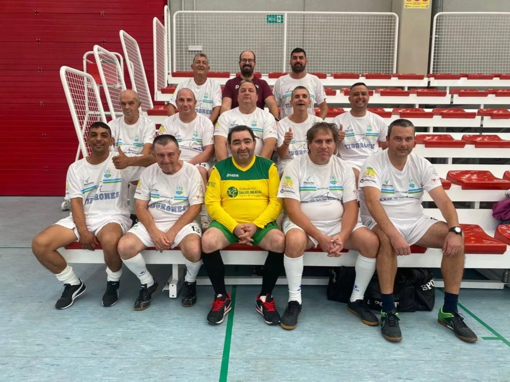 Ayer arrancó en Molina una nueva temporada de la Liga Salud Mental ⚽️
¡Y qué mejor manera que con dos victorias!
Los tiburones vienen con hambre 🦈
@SaludMentalRM @ffrm_es  @CFS_Pinatar