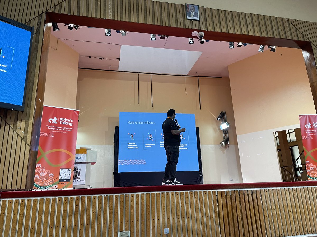 GrahamIngokho's tweet photo. Day 3 Keynote by @m_k_global.
The #ATSummit at #SiNiUoN
Come for the #comradepower stay for the dev gigs. https://t.co/JUZ9dGknot