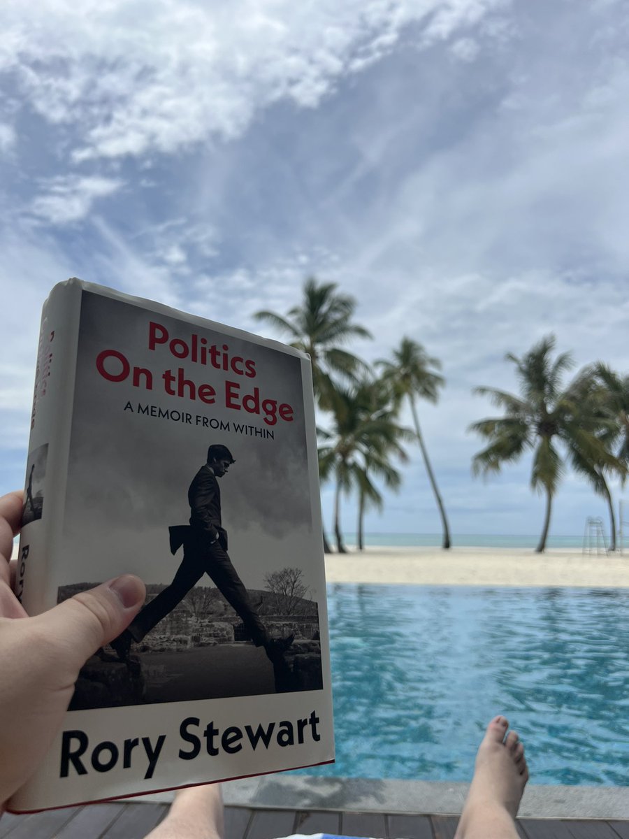 NPE8181's tweet photo. @RoryStewartUK just about to tuck
In whilst holidaying in The Maldives! https://t.co/I1HNDWNFok