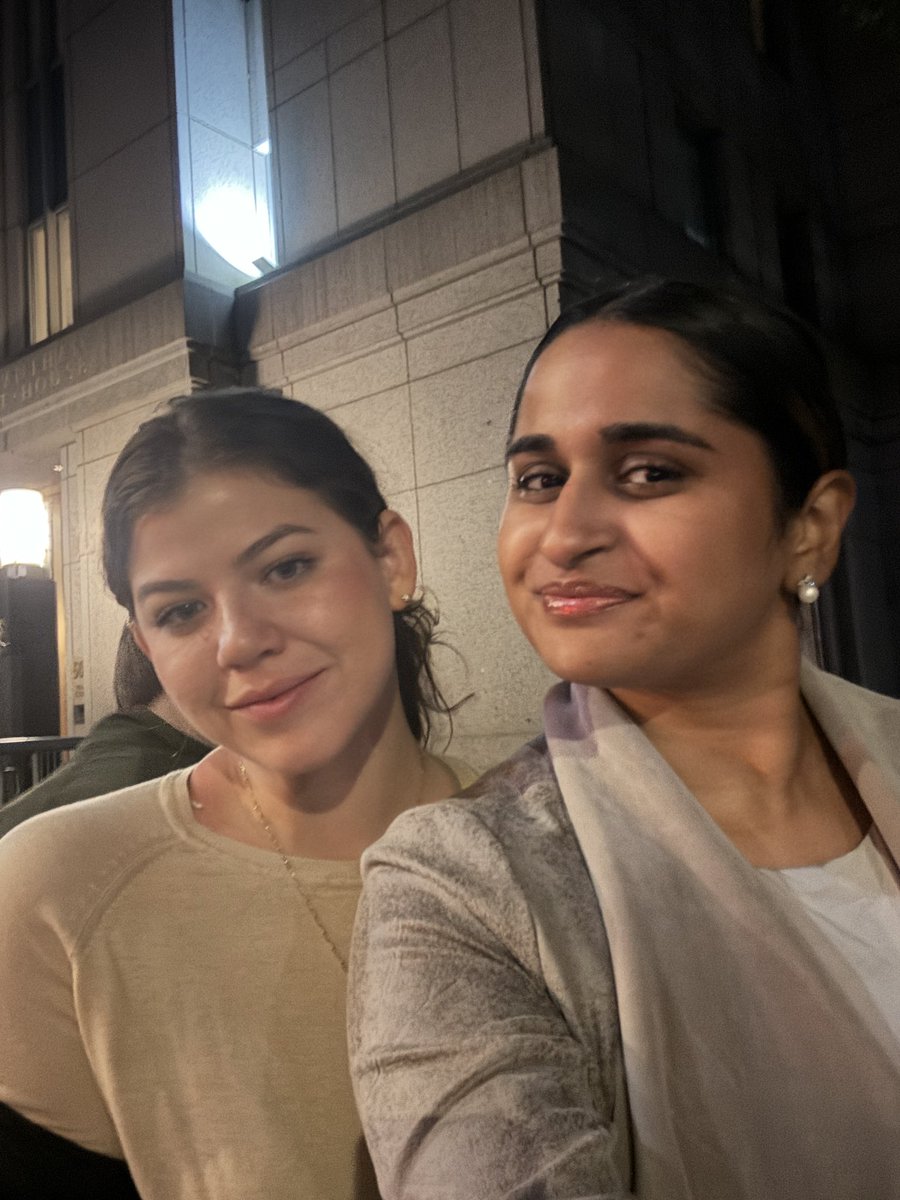 AnitaRamaswamy's tweet photo. gm from the sdny courthouse (waiting for sbf) https://t.co/StBXCqf8g9